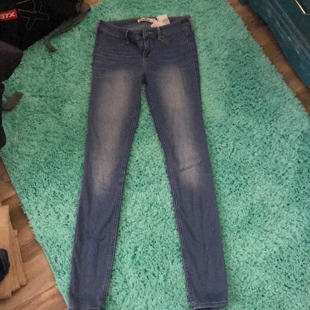 Hollister jeans